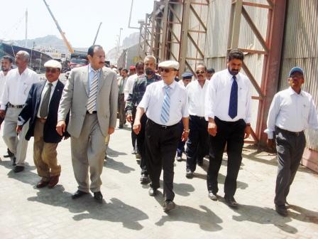 من زيارة نائب الرئيس التفقدية لمحافظة عدن